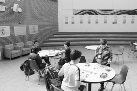 Students bond over fantasy games