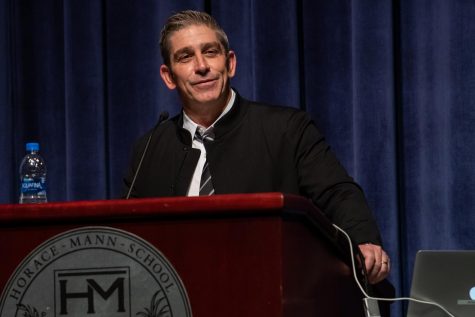 Richard Blanco’s poems echo through school