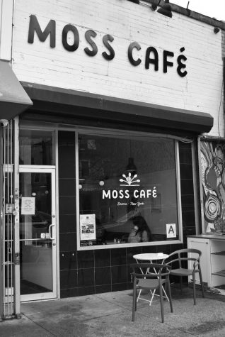 Munching on muffins at Moss Cafe