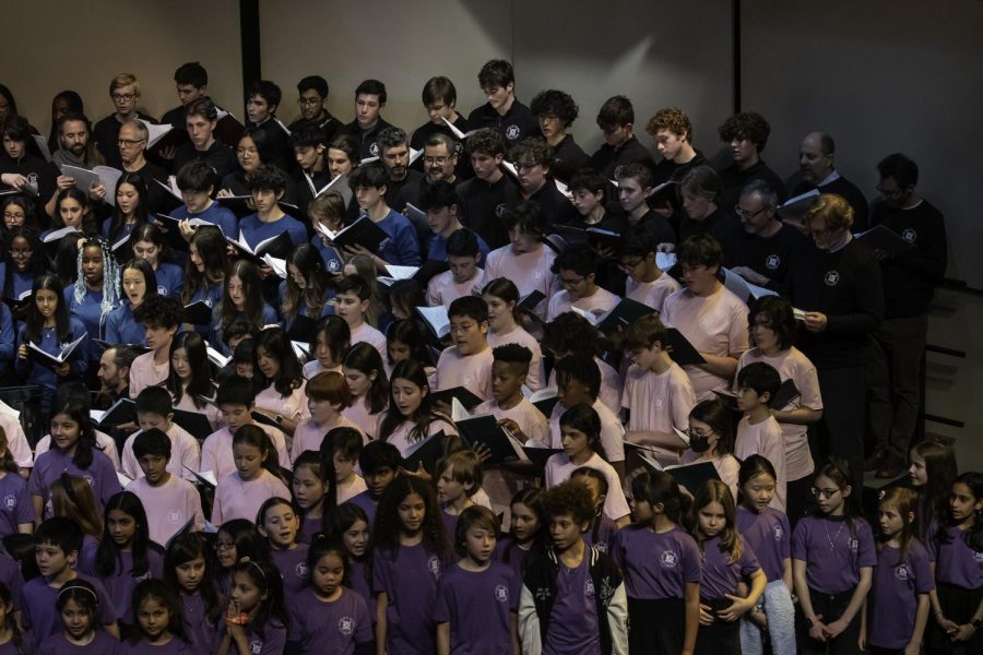 All-Choirs+Concert+fills+Gross+Theater+with+songs+and+sentimentality
